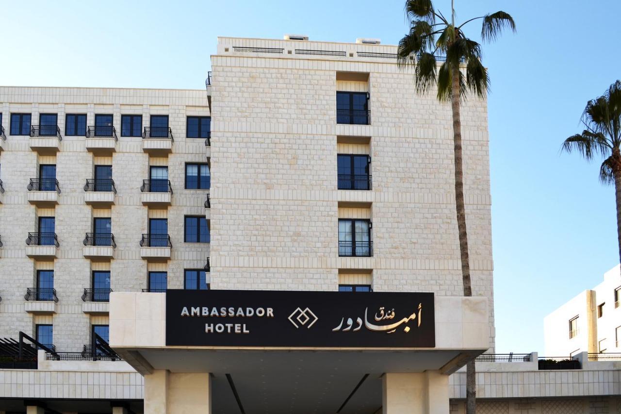 Ambassador, A Boutique Hotel Амман Экстерьер фото